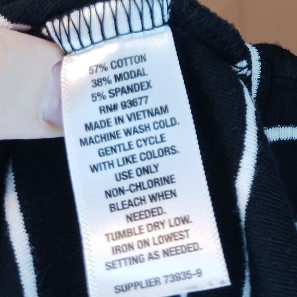 #98 3/$18 - Ana Blue/White Tank Top Size XL - Picture 5 of 6